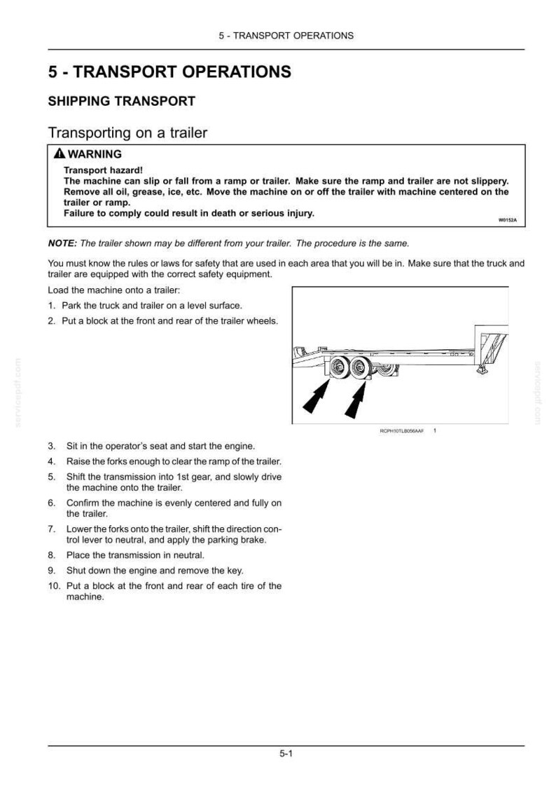 K&ouml;nnte beinhalten: Eine Seite aus einem Handbuch mit dem Titel "5 - TRANSPORTOPERATIONEN" mit Anweisungen zum Transport einer Maschine auf einem Anh&auml;nger. Die Seite enth&auml;lt eine Warnung vor Transportgefahren und eine Diagramm eines Anh&auml;ngers.