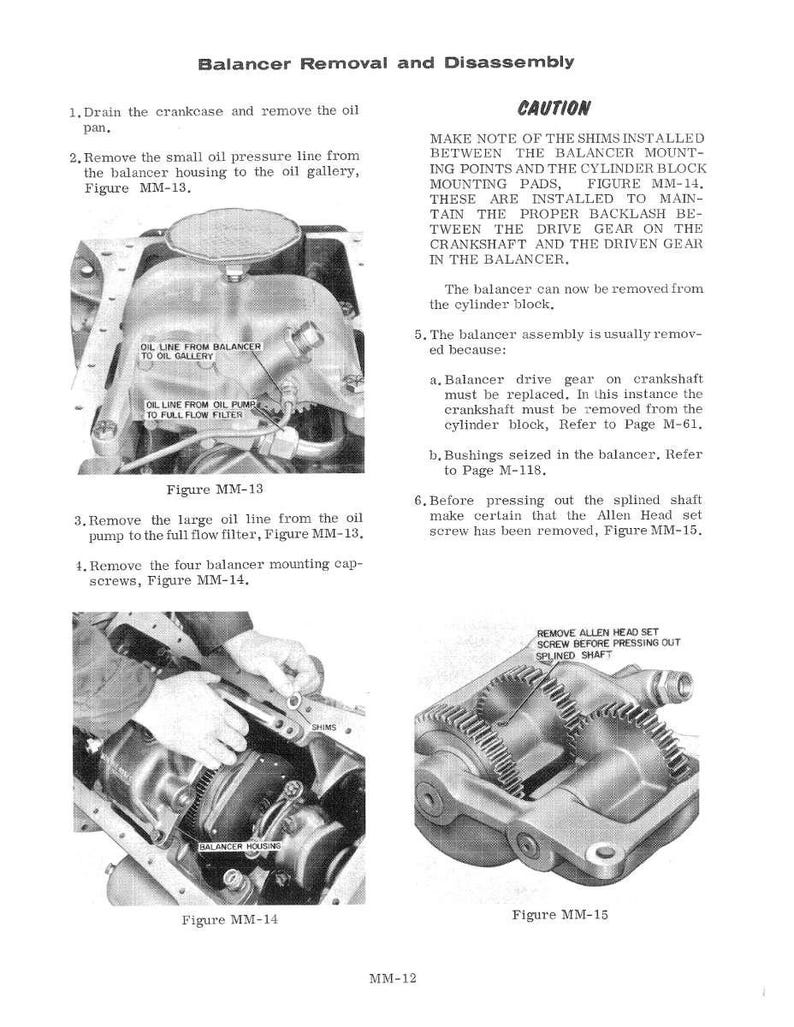 Op de afbeelding: Een zwart-wit technische diagram met de stappen voor het verwijderen en demonteren van een balancer. De afbeelding bevat close-upweergaven van motoronderdelen, gelabeld met tekst en diagrammen. Figuren MM-13, MM-14 en MM-15 worden vermeld.