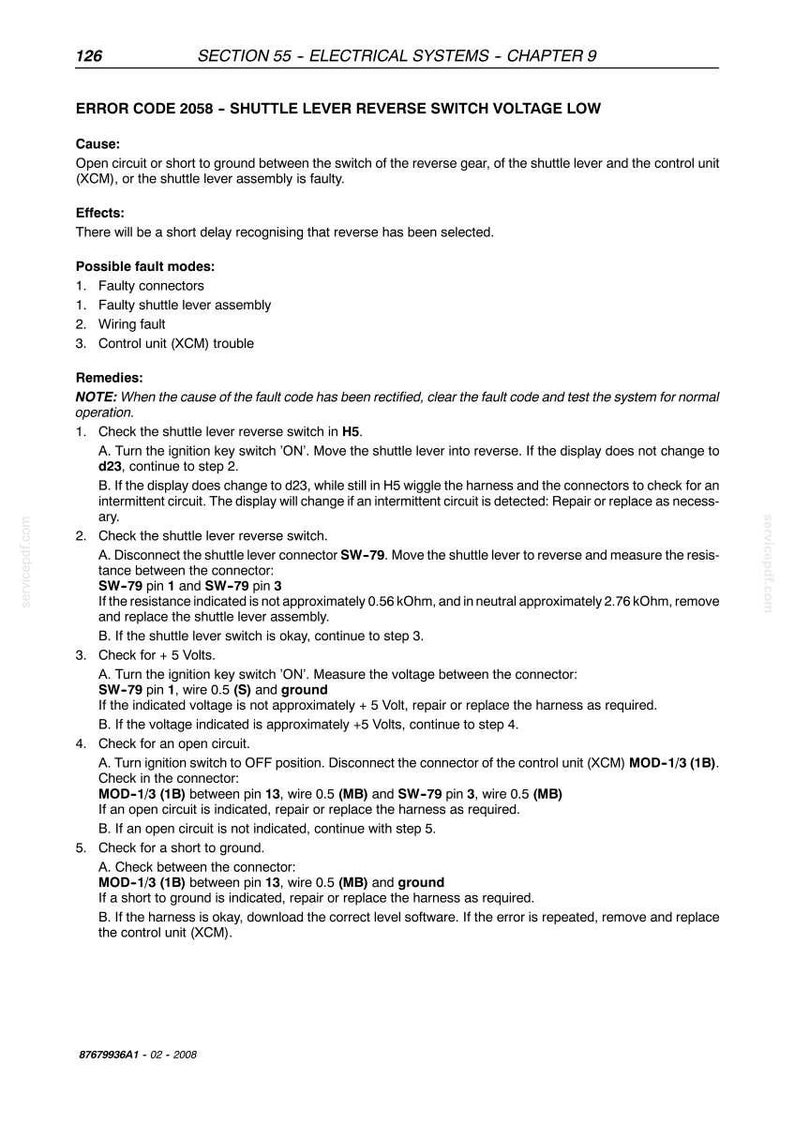 Puede incluir: P&aacute;gina de un manual t&eacute;cnico que detalla el c&oacute;digo de error 2058, relacionado con un bajo voltaje del interruptor de marcha atr&aacute;s de la palanca. Incluye pasos de soluci&oacute;n de problemas, diagramas de conectores y comprobaciones de voltaje.