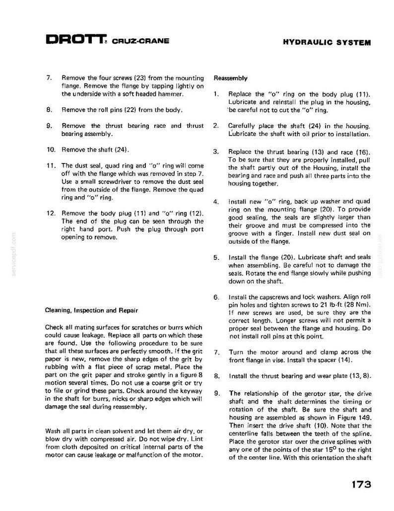 Puede incluir: Una p&aacute;gina del manual del sistema hidr&aacute;ulico DROTT CRUZ-CRANE, con instrucciones y diagramas para el mantenimiento y la reparaci&oacute;n. El texto detalla los pasos de desmontaje y montaje, con ilustraciones y especificaciones t&eacute;cnicas.