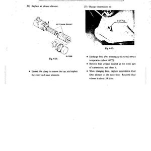 Puede incluir: Una p&aacute;gina de manual t&eacute;cnico titulada 1200 HOUR SERVICE con dos diagramas. La figura 4-39 muestra un conjunto de elemento de filtro de aire con tapa y abrazadera. La figura 4-40 muestra un tap&oacute;n de drenaje de transmisi&oacute;n con instrucciones.