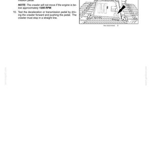 Op de afbeelding: Diagram uit een handleiding met instructies voor een rupsband. Het diagram bevat een tekening van de rupsband en de tekst "4 - BEDIENINGSAANWIJZINGEN". De tekst bevat ook instructies over het gebruik van het vertragings- of transmissiepedaal.