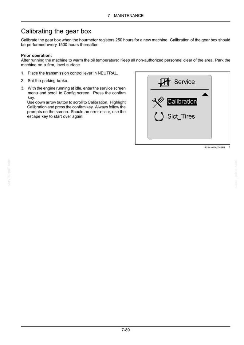 Pu&ograve; includere: Una pagina di manuale tecnico intitolata 7-MAINTENANCE con istruzioni per la calibrazione del cambio. Include un elenco numerato di passaggi e un grafico che mostra uno schermo digitale con il testo Service, Calibration e Slct_Tires.