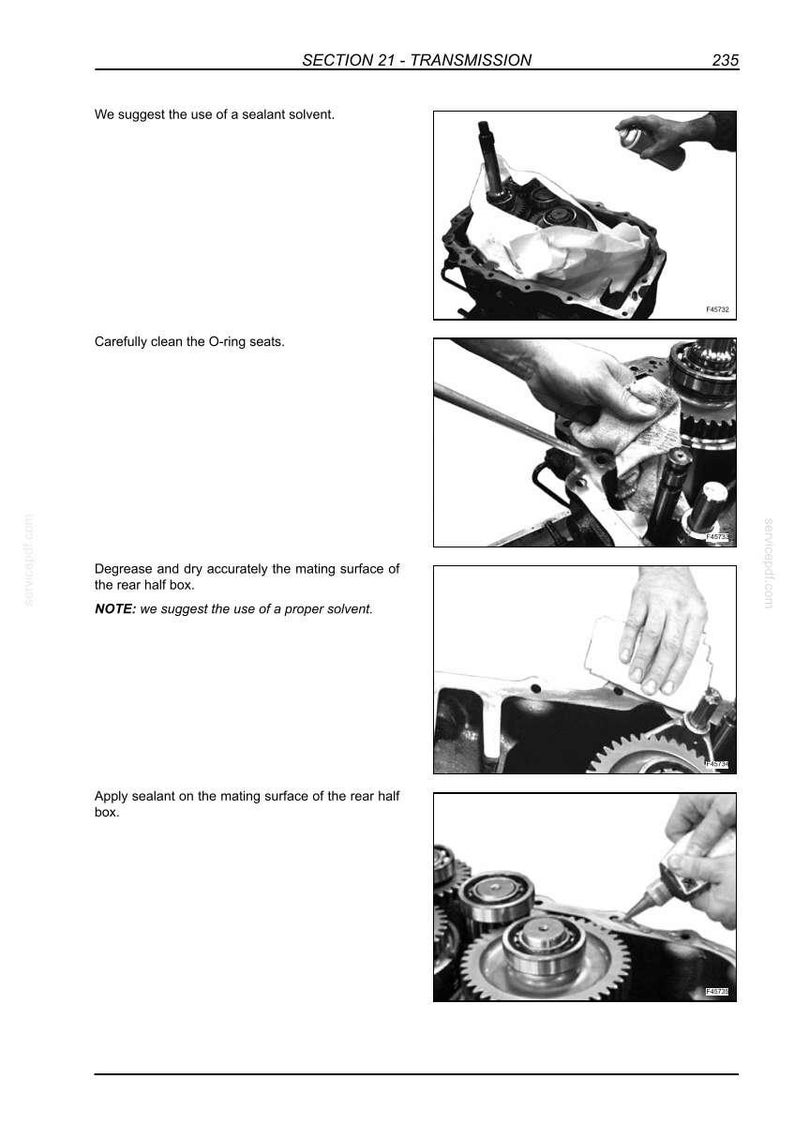 以下が含まれることがあります： SECTION 21 - TRANSMISSION 235と題された技術マニュアルのページ。トランスミッション部品の洗浄とシーラント塗布の工程を示す4枚の白黒の解説写真と、テキストによる手順説明が記載されています。