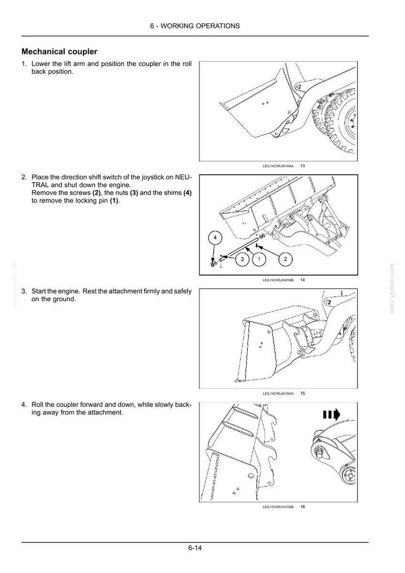 Pu&ograve; includere: Una pagina di manuale tecnico intitolata 6 - WORKING OPERATIONS che descrive il processo dell'attacco meccanico. Include quattro disegni al tratto in bianco e nero che mostrano una benna, un gruppo perno di bloccaggio e frecce.