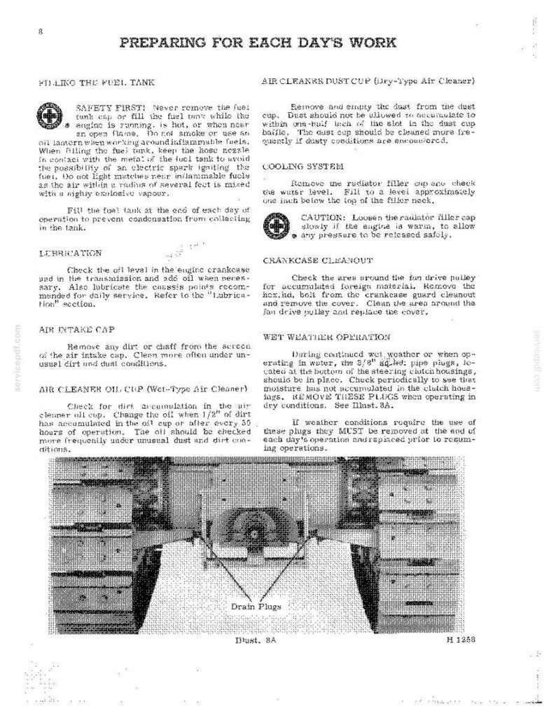 K&ouml;nnte beinhalten: Eine Seite aus einem Vintage-Handbuch mit Text, der t&auml;gliche Wartungsverfahren detailliert. Die Seite enth&auml;lt Anweisungen zum Betanken, zur Wartung des Luftfilters und zur Kurbelgeh&auml;use-Reinigung, mit Diagrammen und Sicherheitshinweisen. Das Bild zeigt auch eine Ansicht des Motors mit Ablassschrauben.