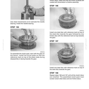 Peut inclure: Instructions illustr&eacute;es pour l'assemblage d'un pack d'embrayage, avec l'installation de disques en acier et de disques de friction. Les &eacute;tapes incluent la lubrification du roulement &agrave; aiguilles et l'alignement des rep&egrave;res. Texte avec num&eacute;ros "STEP".