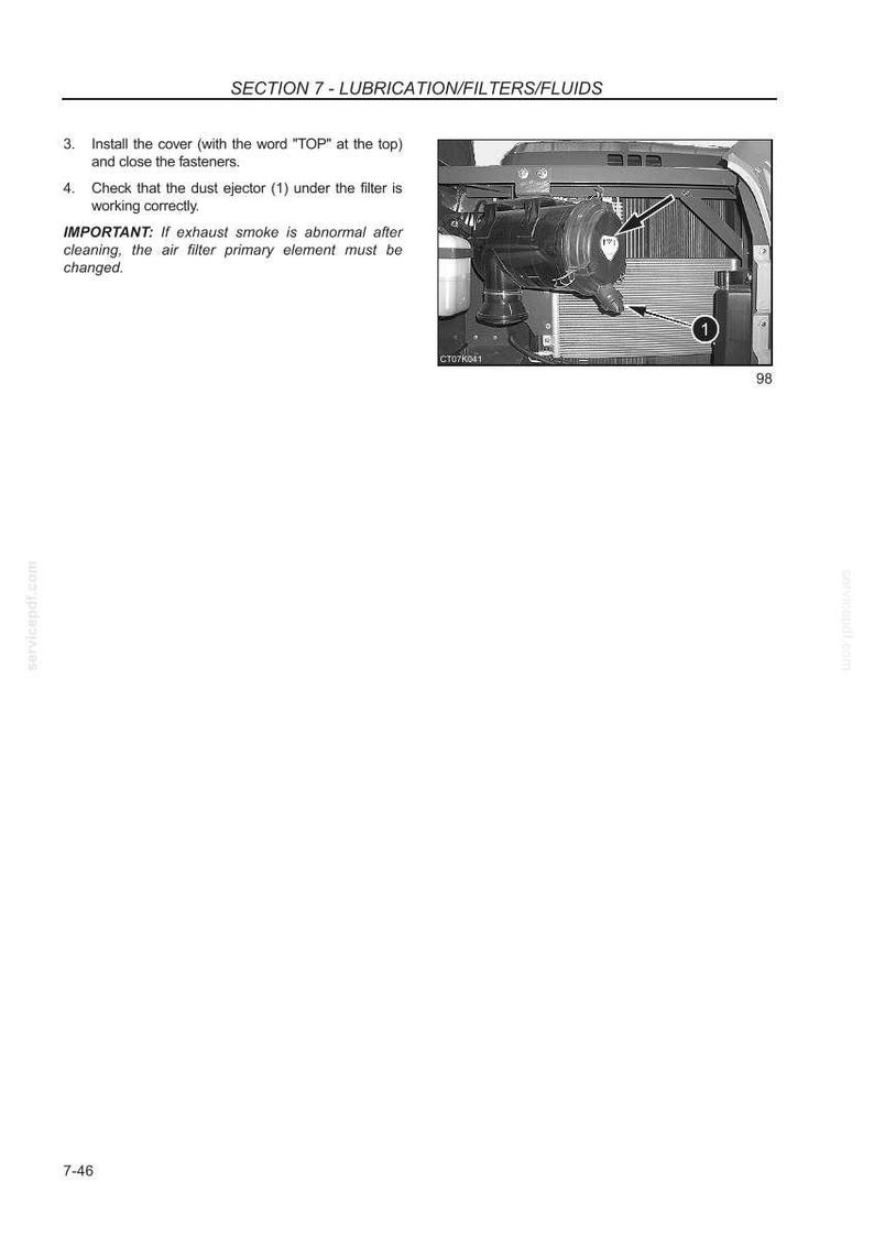 K&ouml;nnte beinhalten: Ein Bild aus einem Handbuch, das einen Abschnitt &uuml;ber Schmierung, Filter und Fl&uuml;ssigkeiten zeigt. Es enth&auml;lt eine Abbildung einer Luftfilterbaugruppe mit einem Pfeil, der auf den Staubauswerfer zeigt. Der Text enth&auml;lt Anweisungen zur Montage der Abdeckung und zur &Uuml;berpr&uuml;fung des Staubauswerfers.