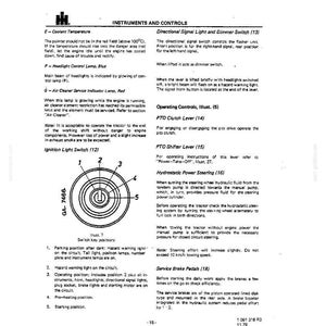 K&ouml;nnte beinhalten: Diagramm des Armaturenbretts und der Bedienelemente eines Traktors. Enth&auml;lt Abschnitte zu K&uuml;hlmitteltemperatur, Scheinwerfersteuerung, Luftfilterwartung, Z&uuml;ndschalter, Blinkern, Zapfwellenkupplung und Betriebsbremspedalen. Text und Illustrationen in Schwarzwei&szlig;.