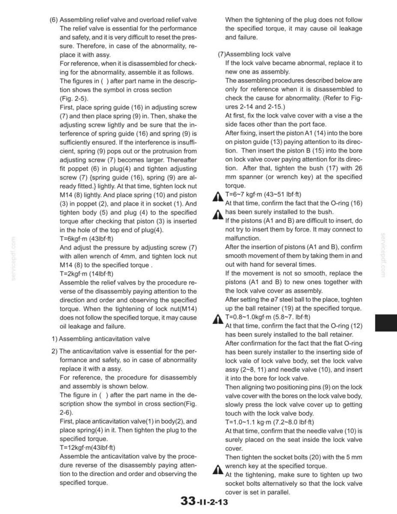 Op de afbeelding: Technische tekening met instructies voor het monteren en demonteren van kleppen. Bevat diagrammen, koppel specificaties in kgf&middot;m en lbf&middot;ft, en onderdeelnummers. De tekst bevat waarschuwingen over olielekkage en storing.