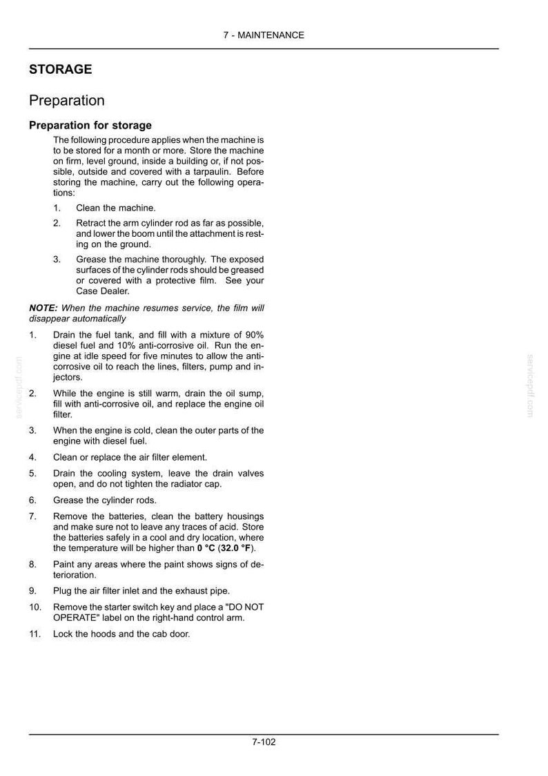 Puede incluir: P&aacute;gina de un manual de mantenimiento con instrucciones para preparar una m&aacute;quina para su almacenamiento. Los procedimientos incluyen limpieza, drenaje de fluidos, engrase de piezas y aplicaci&oacute;n de una etiqueta "NO OPERAR". Texto negro sobre fondo blanco.