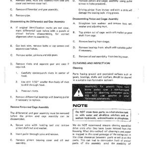 Pu&ograve; includere: Pagina di un manuale DROTT CARRYDECK CRANE, con istruzioni per lo smontaggio e la pulizia della trasmissione. Include avvertenze sui solventi infiammabili e consigli per la pulizia.