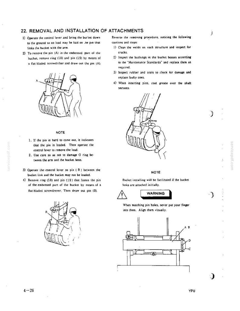 Peut inclure: Une page de manuel technique intitul&eacute;e 22. REMOVAL AND INSTALLATION OF ATTACHMENTS, pr&eacute;sentant des dessins au trait noir et blanc d'un godet d'excavatrice, de leviers de commande et de goupilles. Le texte fournit des instructions d'entretien.
