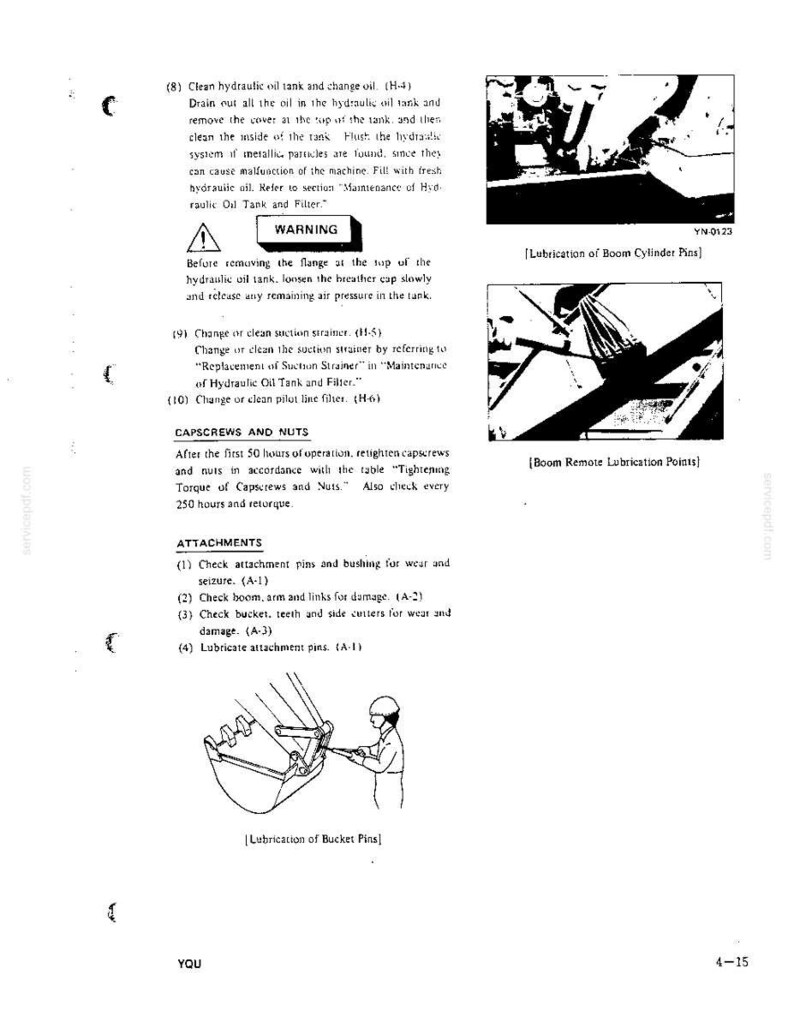 Peut inclure: Une page de manuel technique pr&eacute;sentant des sch&eacute;mas en noir et blanc et des instructions textuelles pour l'entretien de machines lourdes. Elle comprend des sections sur le nettoyage du r&eacute;servoir d'huile hydraulique et la lubrification.