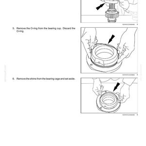 Op de afbeelding: Diagram uit een handleiding met stappen voor transmissiereparatie. Bevat illustraties van het verwijderen van een lagerkooi, O-ring en vulringen. Tekst bevat instructies en onderdeelnamen. De afbeelding is in zwart-wit.