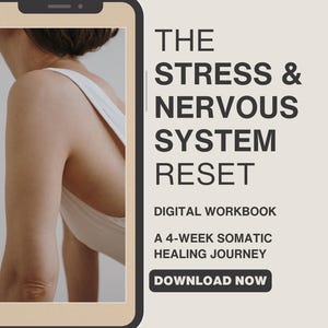 Puede incluir: Una pantalla de tel&eacute;fono inteligente que muestra un cuaderno de trabajo digital. El texto dice "THE STRESS & NERVOUS SYSTEM RESET" y "DIGITAL WORKBOOK". La imagen tambi&eacute;n incluye el texto "A 4-WEEK SOMATIC HEALING JOURNEY" y "DOWNLOAD NOW".