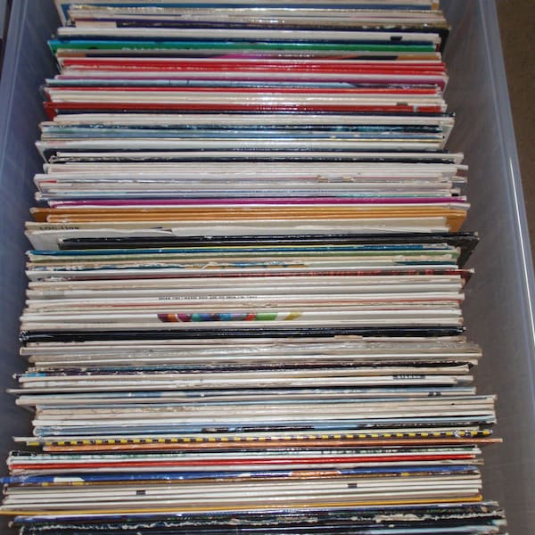 12" Random Used Vinyl Record Albums WITH Jackets For Crafting, Crafting LOT of (25)