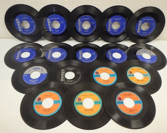 Crafting Lot Of Seventeen (17) CHUCK BERRY Used  7"/45 rpm Vinyl Records Without Sleeves For Crafting Chess 12-Lot