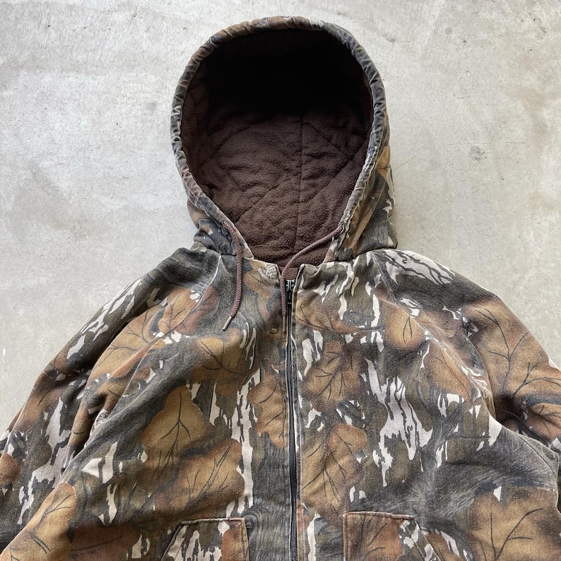 Sudadera con capucha y cremallera estilo camuflaje Mossy Oak vintage, fabricada en EE. UU., con forro polar, talla XL. imagen 2