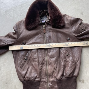Vintage Avirex jacka herr stor brun läder B-15 G2 bomberjacka med päls, flyg 90-tal bild 4