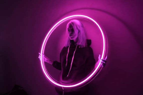 Battery Powered Cyberpunk Circle Neon Sign, LED Ring Wall Art, Wireless Futuristic Decor, Custom Sci-Fi Halo Lamp