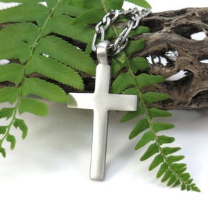 Men&#39;s Cross Necklace - Big Simple Cross Pendant with Bulky Stainless Steel Figaro Chain,
