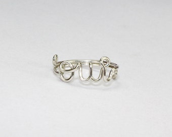Sterling Silber OUI Draht Ring, Französisch Wort Ring, Oui Ja Draht Ring, zierliche Draht gewickelt Ring