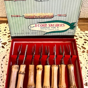 Set of 8 Bamboo Handle Corn Skewers, Mid Century Modern Appetizer Picks (Original Box)