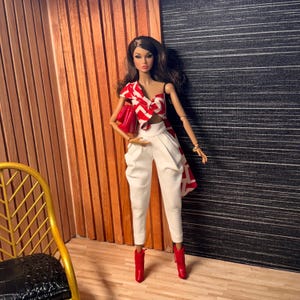 White pleated  pants for poppy Parker dolls