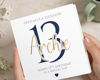 Carte personnalisée du 13e anniversaire pour un fils, officiellement une carte d'adolescent, cadeau de 13e anniversaire avec nom personnalisé, carte d'adolescent bleu et or pour lui