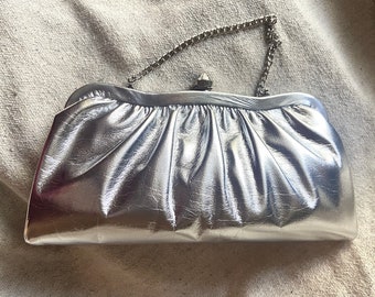 Vintage Frame Purse Admiral Metallic Silver Arm Bag Gathered Pleated Cocktail Party Prom Clutch Tuck in Strap