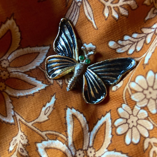 Butterfly Brooch Green Rhinestone Eyes Antiqued Gold Finish