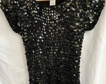 Vintage KROSHETTA by PAPILLON Sequined Knit Top Short Sleeve Black Sweater Shell Sz M/L Petite