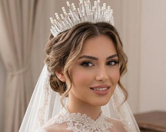 Pearl Bridal Tiara – Silver Crystal Hair Accessory