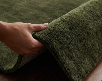 Hand Tufted Olive Green Plush Rug, Luxury Modern Minimalist Carpet