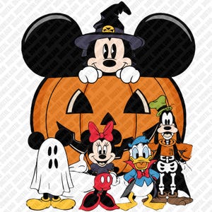 Könnte beinhalten: Eine digitale Illustration mit Mickey Maus in einem Hexenhut, Minnie Maus mit roter Schleife, Donald Duck in einem Vampirumhang und Goofy in einem Skelettkostüm, die vor einem großen orangefarbenen Kürbis-Gesicht stehen.