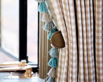 Beige Vichy-Karo Verdunkelungsvorhang, Quastenbesatz und gekräuselt (Sondergröße)