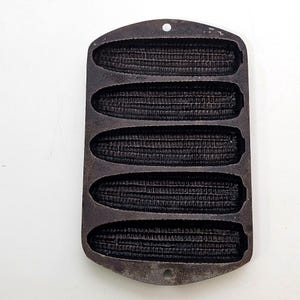 Vintage Maisbrotform aus Gusseisen, fünf maisförmige Maisbrotstücke, schwarz, 1 l