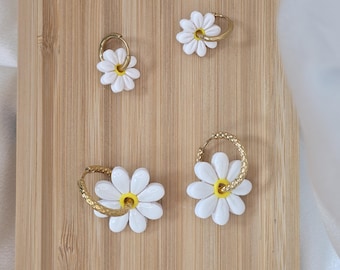 Pampille Marguerite blanche et coeur jaune