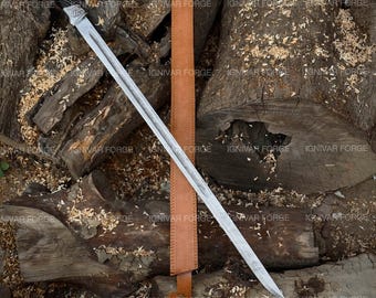 Handmade Damascus Steel Shashka Sword – Eagle Head Saber – Full Tang Collector Sword with Leather Sheath – Medieval Gift for Boyfriend, Dad