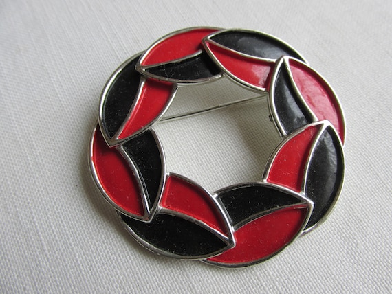 Enamel Brooch - Red and Black Circular Brooch - V… - image 1