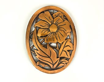Salvamanteles de hierro fundido con diseño floral vintage de los años 80 / Acabado en cobre cepillado / Decoración rústica de cocina estilo granja / Progressive 1982