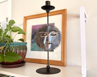 Vintage metalen kandelaar met zonnegezicht / hemelse grillige kandelaar / woondecoratie boho