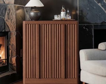 Aparador estriado de nogal, moderno, credenza, consola de almacenamiento