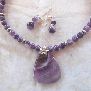 17 Inch Purple Amethyst Pendant Necklace with Matching Earrings