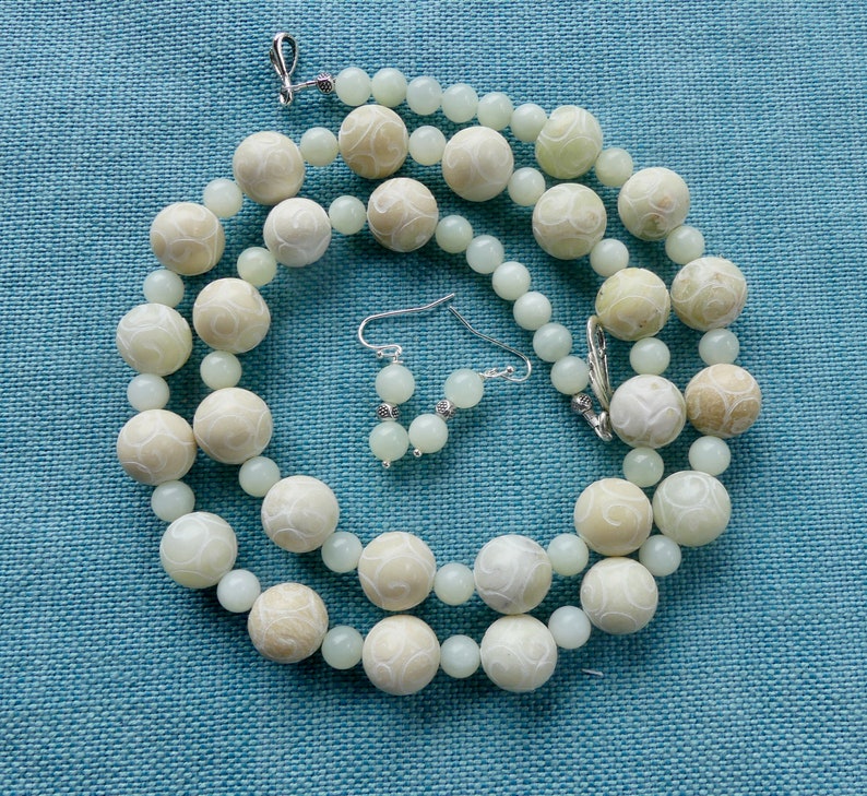 29 Inch Asian Inspired Chunky Light Green Carved Green Jade With Matching Earrings