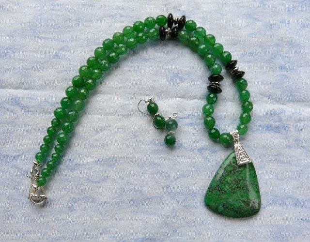 21 Inch Green Jade and Green Jasper Pendant Necklace With - Etsy