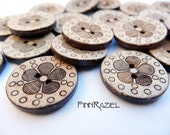 5 great coconut buttons with floral pattern