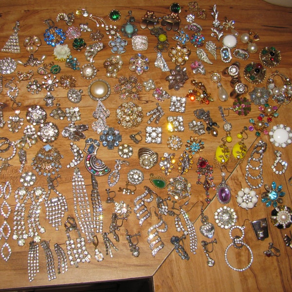 Large Lot 155 Plus Vintage Mismatched Rhinestone Earrings For Parts Crafts