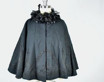 Antique Victorian Lady's Nouveaute Short Black Cape Brocade